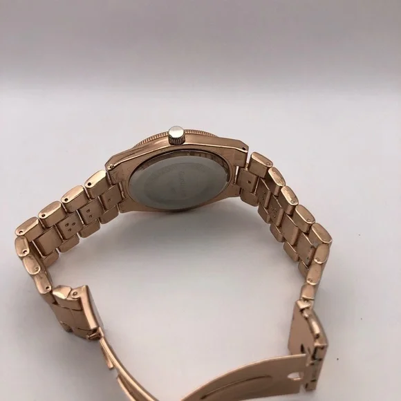 Gino Milano Women's Watch Rose Gold (New Battery) Beautiful Water Resistant - Picture 8 of 8
